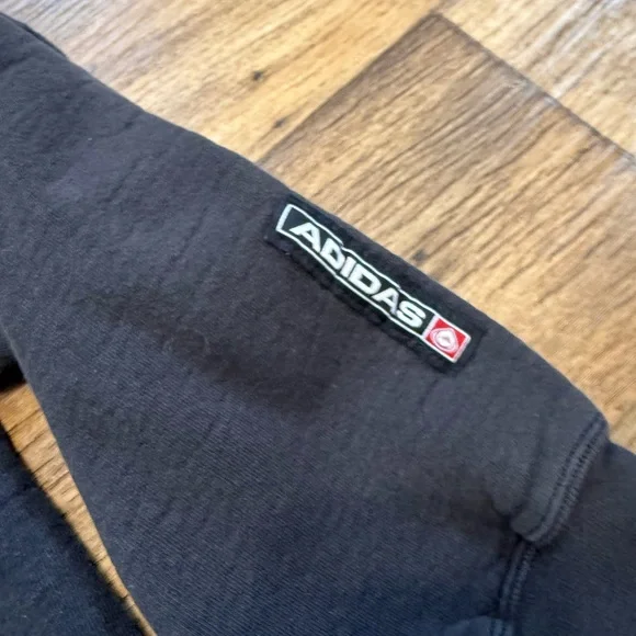 Vintage Adidas Faded Black Crewneck Sweatshirt - Picture 6 of 7